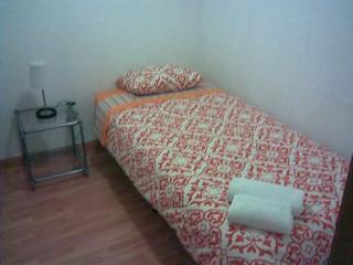 Km1 Amparo Apartments มาดริด ภายนอก รูปภาพ