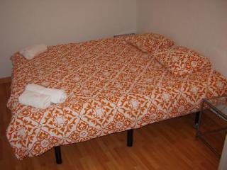 Km1 Amparo Apartments มาดริด ภายนอก รูปภาพ